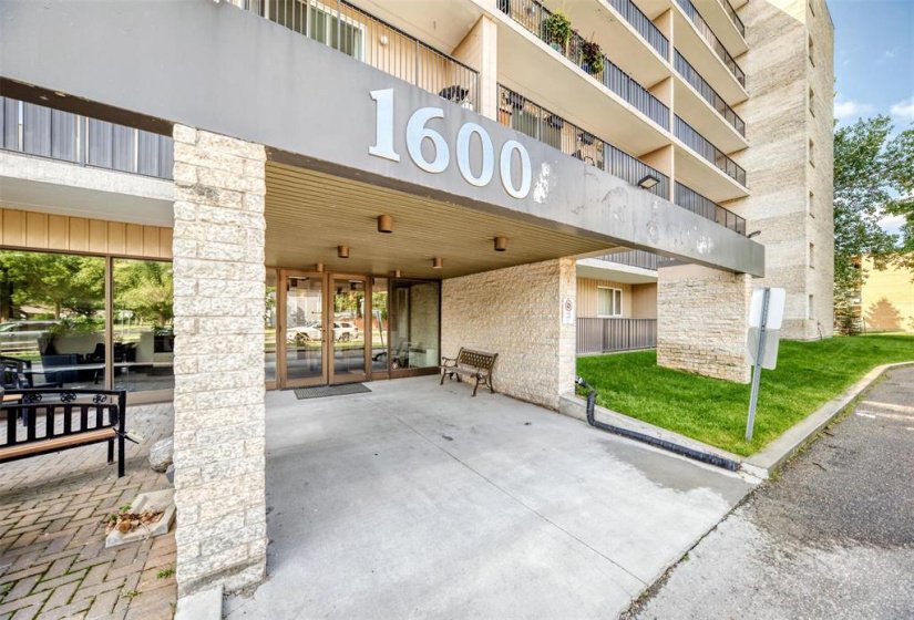 1600 Taylor, 2 Bedroom Bedrooms, 8 Room Rooms,1 BathroomBathrooms,Condominium,For Sale,Taylor,0