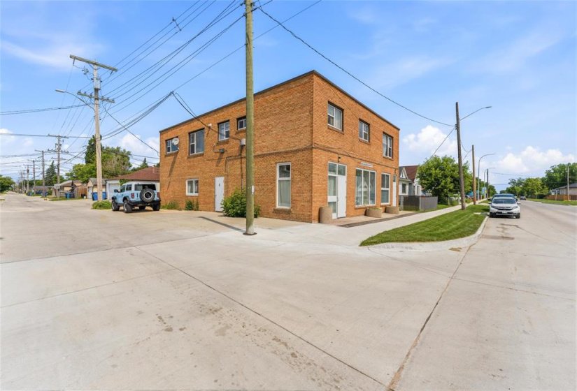 660 McGregor, 0 , 0 ,0,Industrial/comm/investmnt,For Sale,McGregor,0