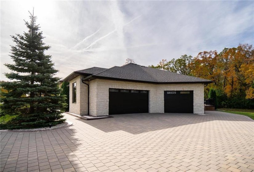 1 River Oak, 5 Bedroom Bedrooms, 22 Room Rooms,5 BathroomBathrooms,Residential,For Sale,River Oak,0