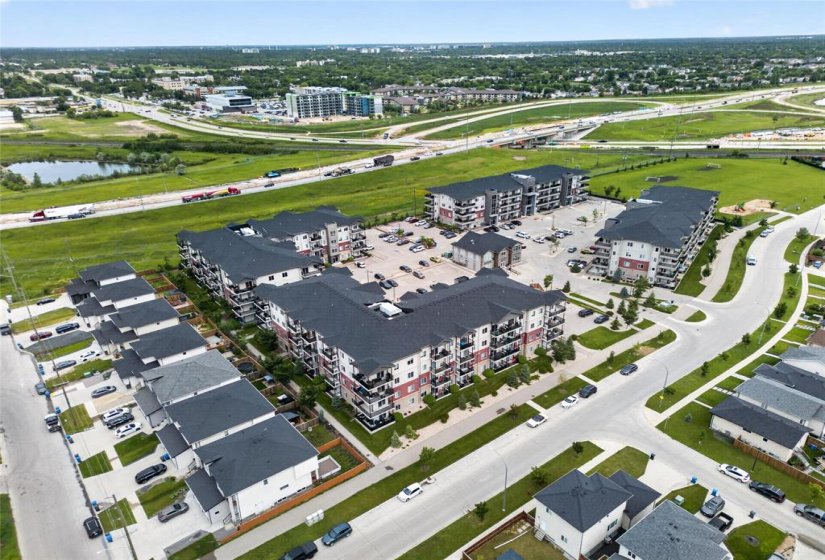 50 Philip Lee, 2 Bedroom Bedrooms, 5 Room Rooms,1 BathroomBathrooms,Condominium,For Sale,Philip Lee,0