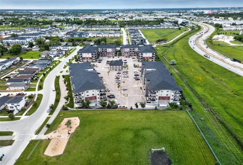 50 Philip Lee, 2 Bedroom Bedrooms, 5 Room Rooms,1 BathroomBathrooms,Condominium,For Sale,Philip Lee,0