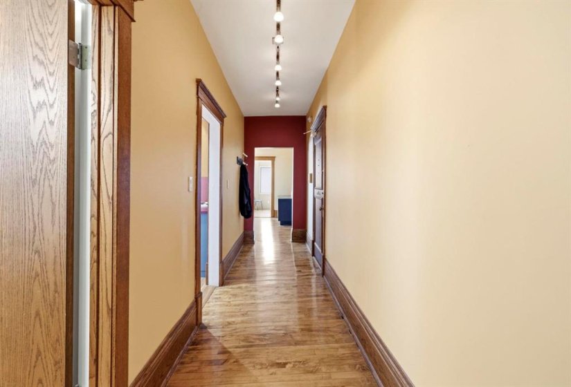 734 Dorchester, 2 Bedroom Bedrooms, 8 Room Rooms,1 BathroomBathrooms,Condominium,For Sale,Dorchester,0