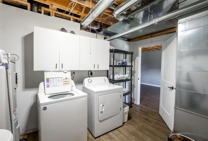 450 George, 3 Bedroom Bedrooms, 11 Room Rooms,3 BathroomBathrooms,Residential,For Sale,George,0