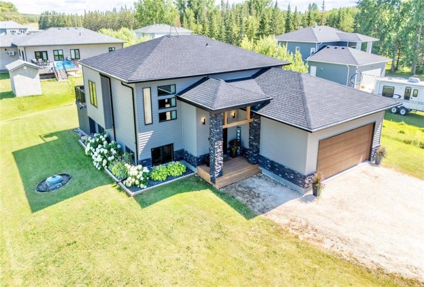450 George, 3 Bedroom Bedrooms, 11 Room Rooms,3 BathroomBathrooms,Residential,For Sale,George,0