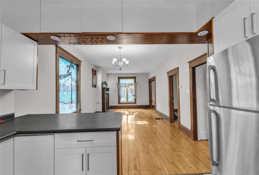 96 Tache, 2 Bedroom Bedrooms, 9 Room Rooms,2 BathroomBathrooms,Residential,For Sale,Tache,0