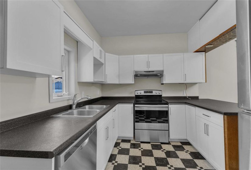 96 Tache, 2 Bedroom Bedrooms, 9 Room Rooms,2 BathroomBathrooms,Residential,For Sale,Tache,0
