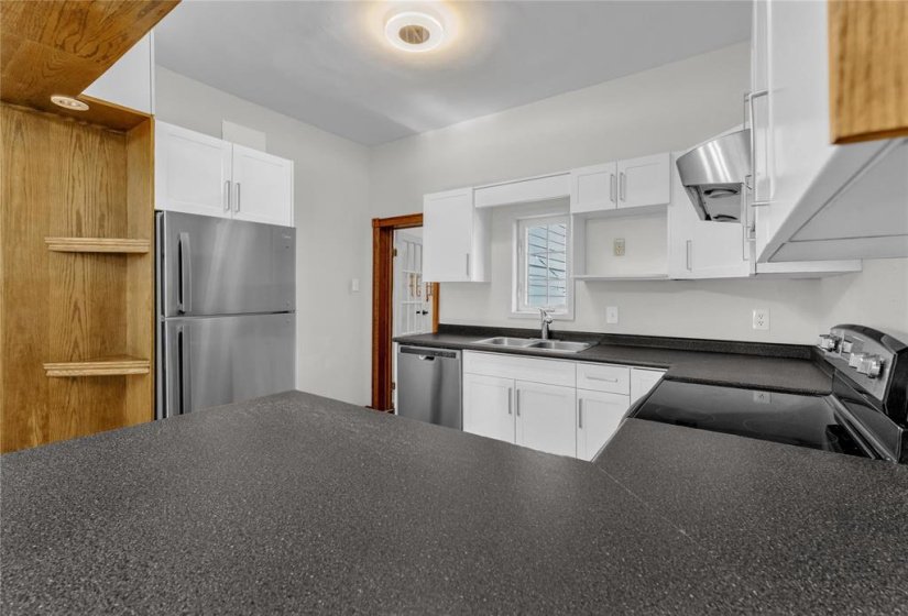 96 Tache, 2 Bedroom Bedrooms, 9 Room Rooms,2 BathroomBathrooms,Residential,For Sale,Tache,0
