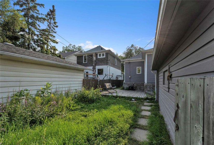 96 Tache, 2 Bedroom Bedrooms, 9 Room Rooms,2 BathroomBathrooms,Residential,For Sale,Tache,0