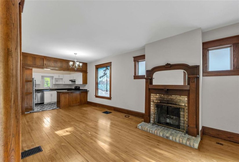 96 Tache, 2 Bedroom Bedrooms, 9 Room Rooms,2 BathroomBathrooms,Residential,For Sale,Tache,0