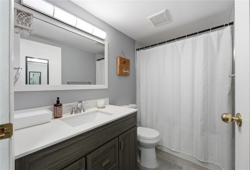 197 Victor Lewis, 3 Bedroom Bedrooms, 9 Room Rooms,1 BathroomBathrooms,Condominium,For Sale,Victor Lewis,0
