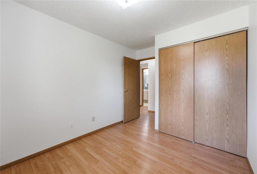 120 Plaza, 2 Bedroom Bedrooms, 7 Room Rooms,1 BathroomBathrooms,Condominium,For Sale,Plaza,0
