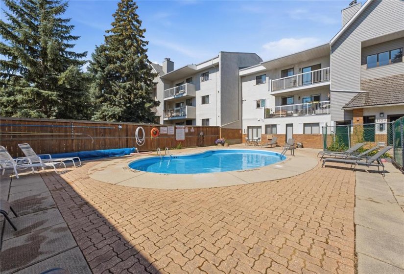 120 Plaza, 2 Bedroom Bedrooms, 7 Room Rooms,1 BathroomBathrooms,Condominium,For Sale,Plaza,0