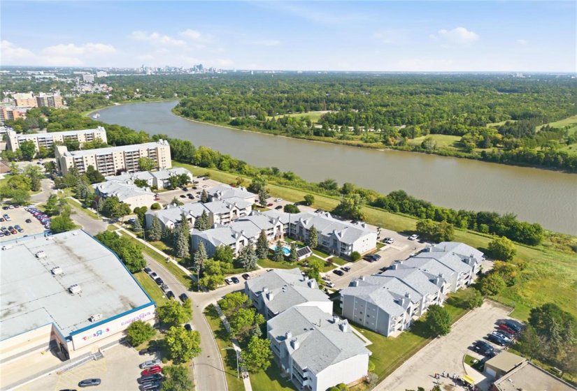120 Plaza, 2 Bedroom Bedrooms, 7 Room Rooms,1 BathroomBathrooms,Condominium,For Sale,Plaza,0