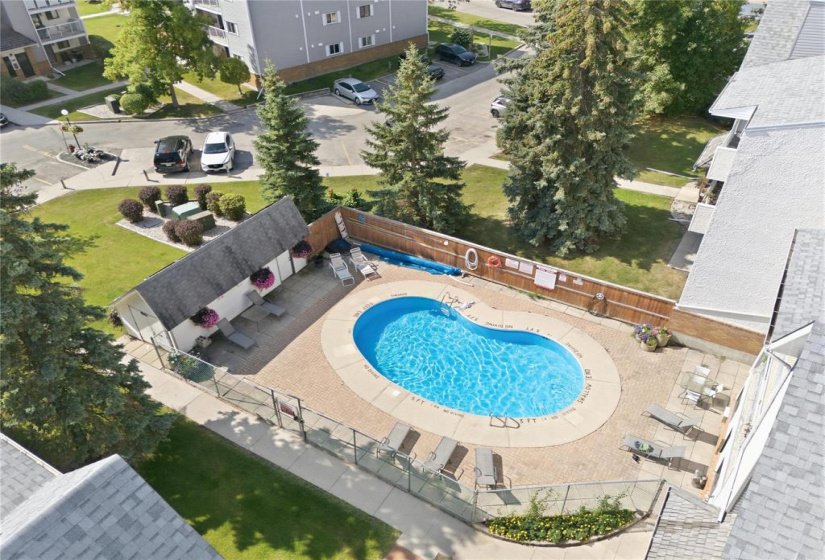 120 Plaza, 2 Bedroom Bedrooms, 7 Room Rooms,1 BathroomBathrooms,Condominium,For Sale,Plaza,0