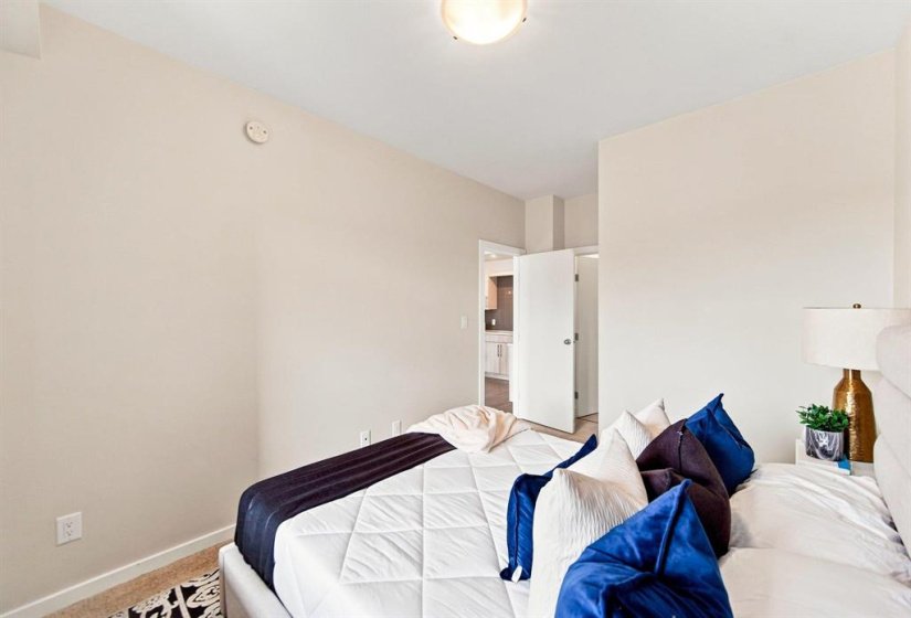 1355 Lee, 2 Bedroom Bedrooms, 6 Room Rooms,2 BathroomBathrooms,Condominium,For Sale,Lee,0