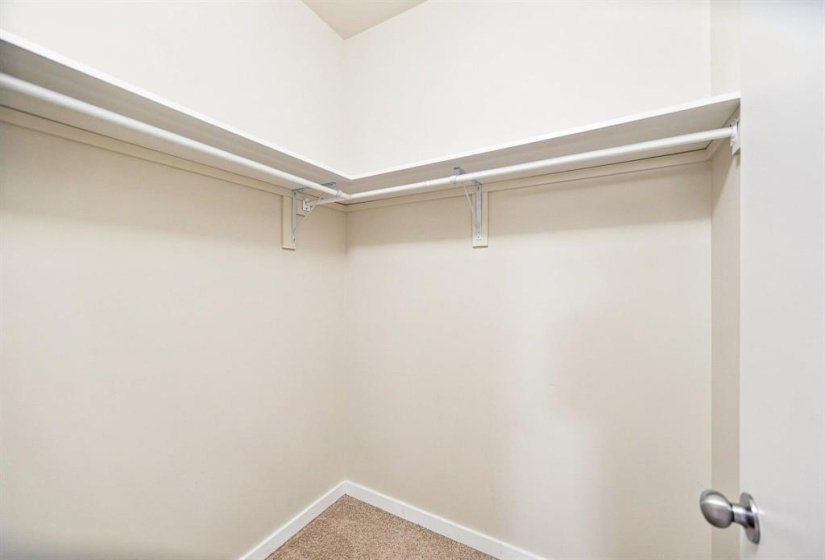 1355 Lee, 2 Bedroom Bedrooms, 6 Room Rooms,2 BathroomBathrooms,Condominium,For Sale,Lee,0