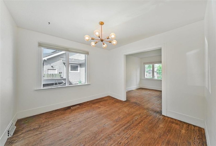 16 Cunnington, 2 Bedroom Bedrooms, 8 Room Rooms,1 BathroomBathrooms,Residential,For Sale,Cunnington,0
