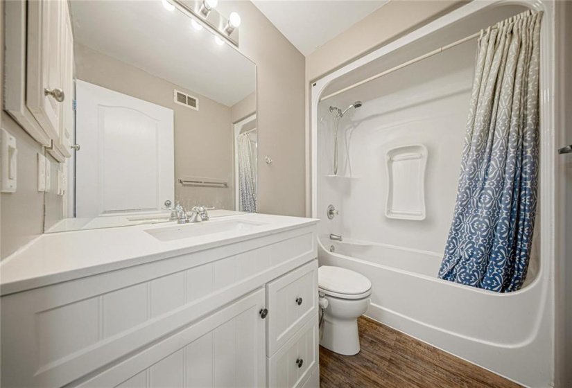31 Treasure, 3 Bedroom Bedrooms, 15 Room Rooms,3 BathroomBathrooms,Residential,For Sale,Treasure,0