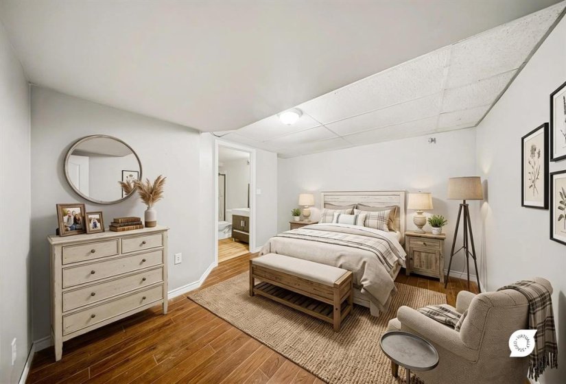 31 Treasure, 3 Bedroom Bedrooms, 15 Room Rooms,3 BathroomBathrooms,Residential,For Sale,Treasure,0