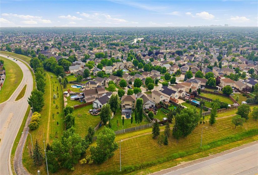 31 Treasure, 3 Bedroom Bedrooms, 15 Room Rooms,3 BathroomBathrooms,Residential,For Sale,Treasure,0