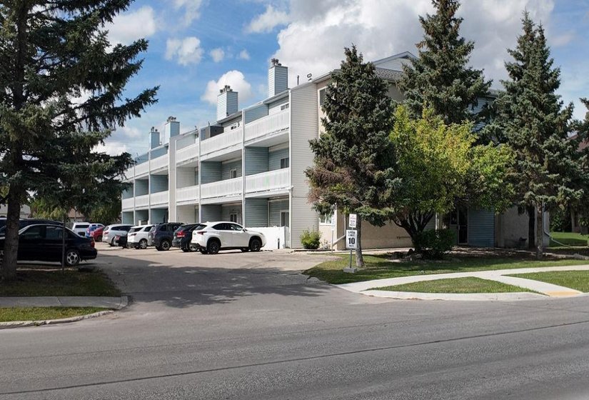 193 Watson, 2 Bedroom Bedrooms, 8 Room Rooms,1 BathroomBathrooms,Condominium,For Sale,Watson,0