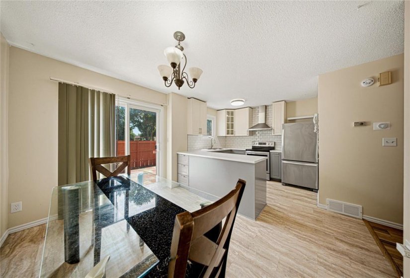 178 Pentland, 3 Bedroom Bedrooms, 12 Room Rooms,1 BathroomBathrooms,Residential,For Sale,Pentland,0
