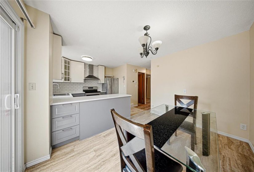 178 Pentland, 3 Bedroom Bedrooms, 12 Room Rooms,1 BathroomBathrooms,Residential,For Sale,Pentland,0