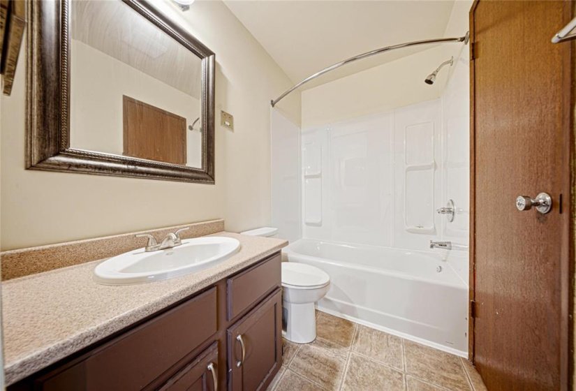 178 Pentland, 3 Bedroom Bedrooms, 12 Room Rooms,1 BathroomBathrooms,Residential,For Sale,Pentland,0
