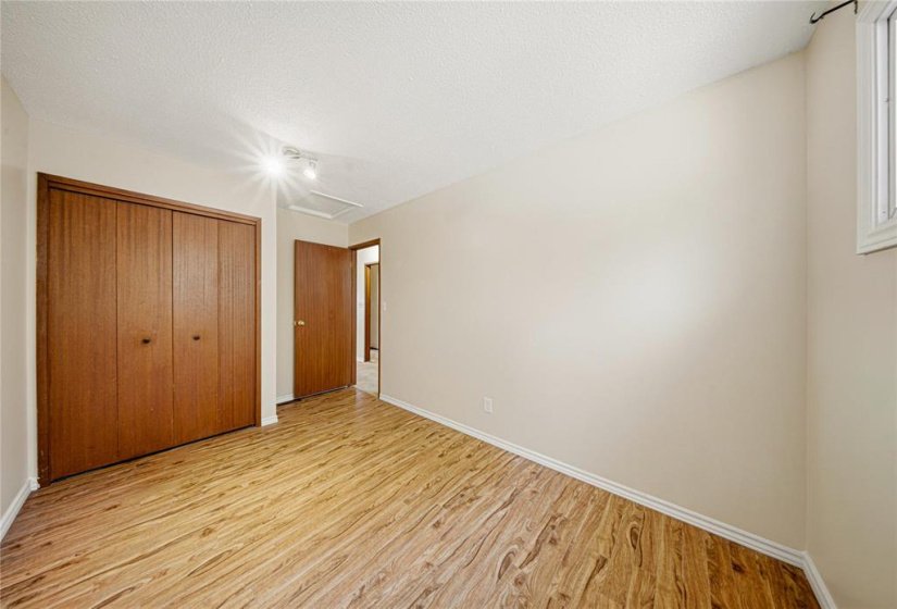 178 Pentland, 3 Bedroom Bedrooms, 12 Room Rooms,1 BathroomBathrooms,Residential,For Sale,Pentland,0