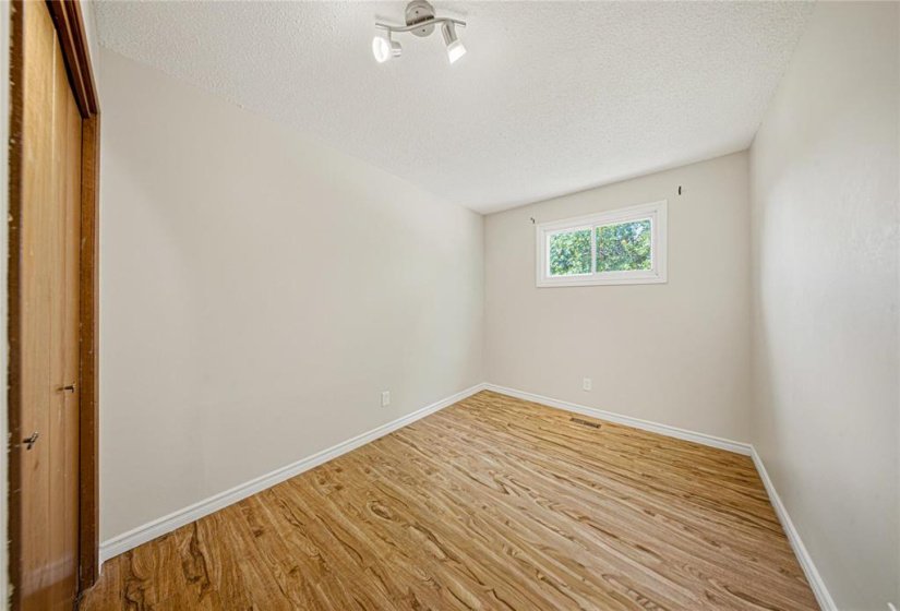 178 Pentland, 3 Bedroom Bedrooms, 12 Room Rooms,1 BathroomBathrooms,Residential,For Sale,Pentland,0