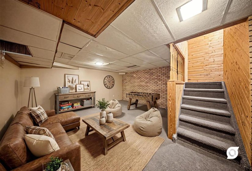178 Pentland, 3 Bedroom Bedrooms, 12 Room Rooms,1 BathroomBathrooms,Residential,For Sale,Pentland,0