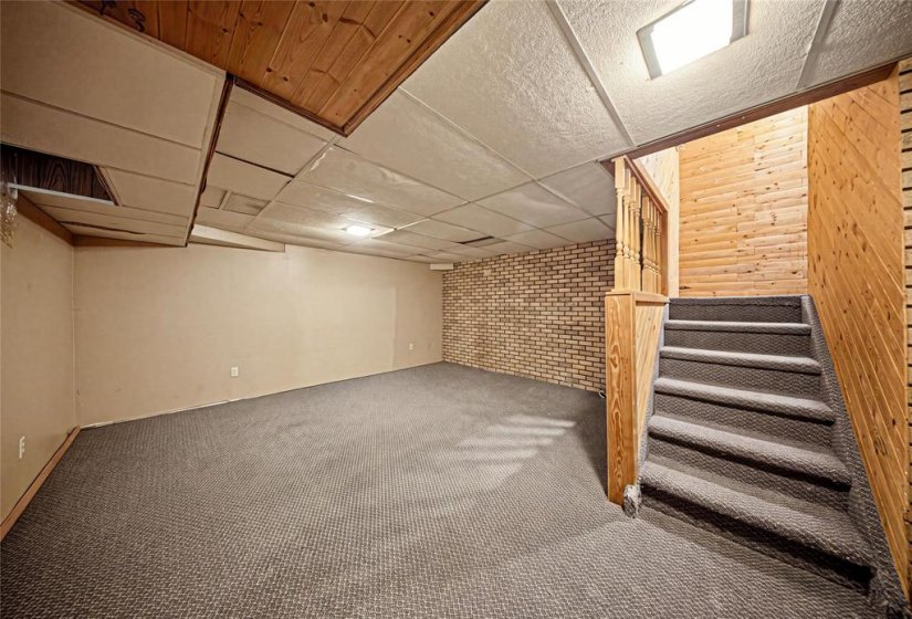 178 Pentland, 3 Bedroom Bedrooms, 12 Room Rooms,1 BathroomBathrooms,Residential,For Sale,Pentland,0
