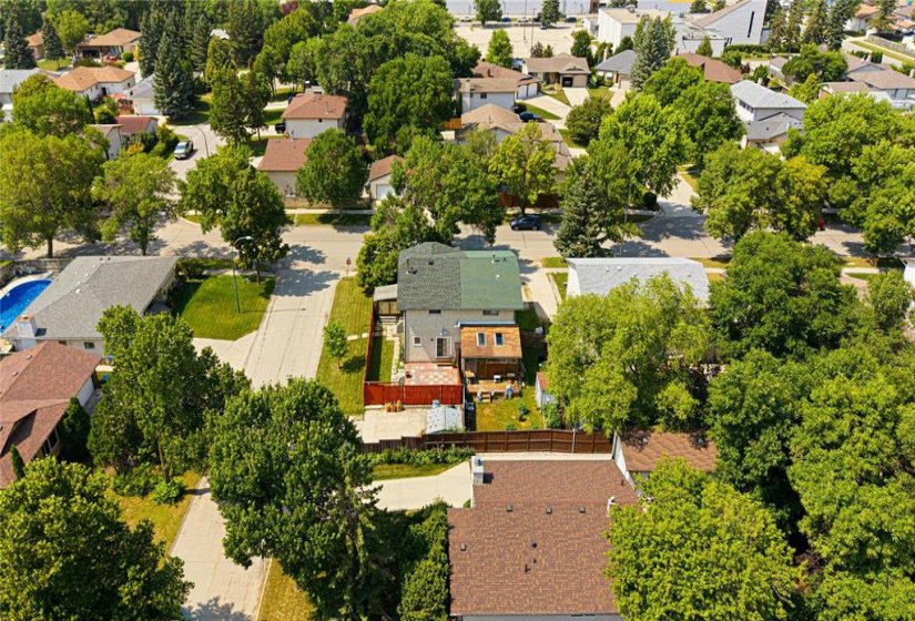 178 Pentland, 3 Bedroom Bedrooms, 12 Room Rooms,1 BathroomBathrooms,Residential,For Sale,Pentland,0