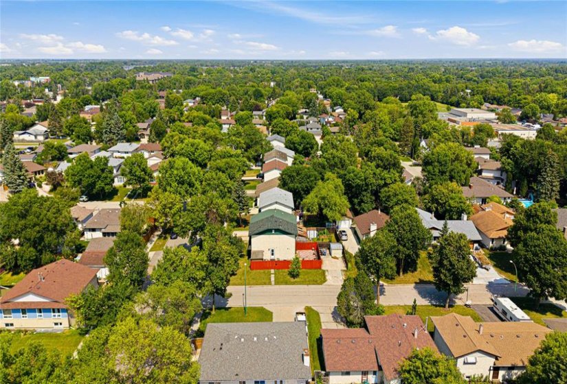 178 Pentland, 3 Bedroom Bedrooms, 12 Room Rooms,1 BathroomBathrooms,Residential,For Sale,Pentland,0