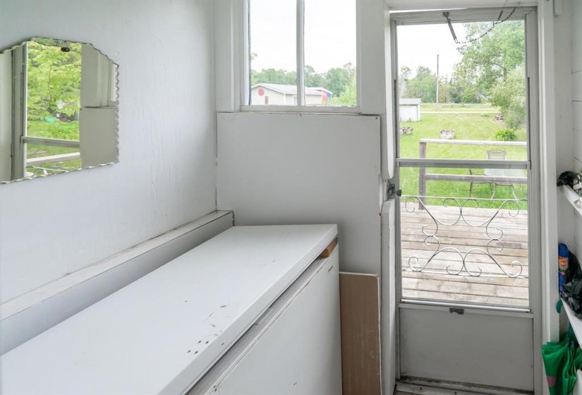 47 Lakeview, 3 Bedroom Bedrooms, 6 Room Rooms,0,Residential,For Sale,Lakeview,0