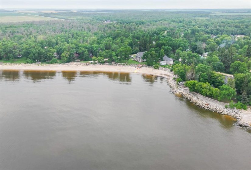 47 Lakeview, 3 Bedroom Bedrooms, 6 Room Rooms,0,Residential,For Sale,Lakeview,0