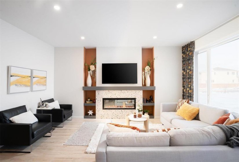 305 Moonlight, 3 Bedroom Bedrooms, 10 Room Rooms,2 BathroomBathrooms,Residential,For Sale,Moonlight,0