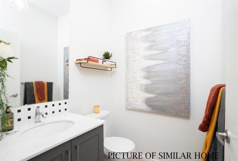 305 Moonlight, 3 Bedroom Bedrooms, 10 Room Rooms,2 BathroomBathrooms,Residential,For Sale,Moonlight,0