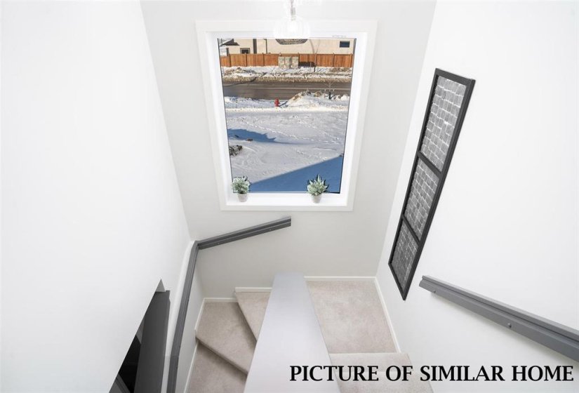 305 Moonlight, 3 Bedroom Bedrooms, 10 Room Rooms,2 BathroomBathrooms,Residential,For Sale,Moonlight,0