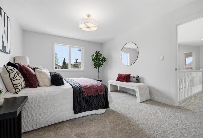 162 Park, 4 Bedroom Bedrooms, 17 Room Rooms,3 BathroomBathrooms,Residential,For Sale,Park,0