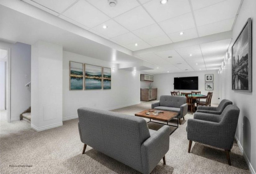 162 Park, 4 Bedroom Bedrooms, 17 Room Rooms,3 BathroomBathrooms,Residential,For Sale,Park,0