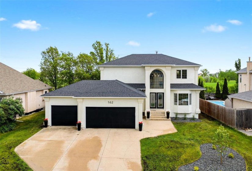 162 Park, 4 Bedroom Bedrooms, 17 Room Rooms,3 BathroomBathrooms,Residential,For Sale,Park,0