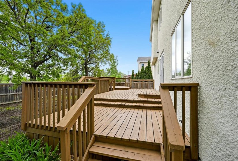 162 Park, 4 Bedroom Bedrooms, 17 Room Rooms,3 BathroomBathrooms,Residential,For Sale,Park,0
