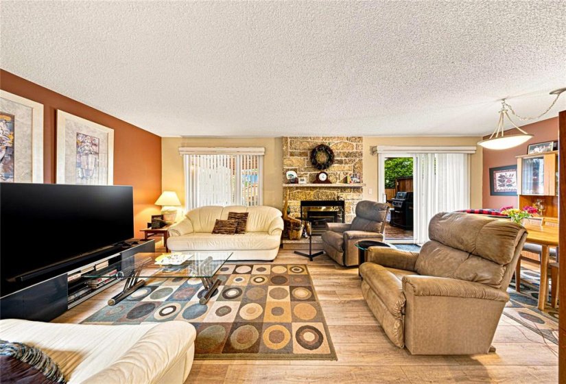 47 Abington, 3 Bedroom Bedrooms, 13 Room Rooms,2 BathroomBathrooms,Residential,For Sale,Abington,0