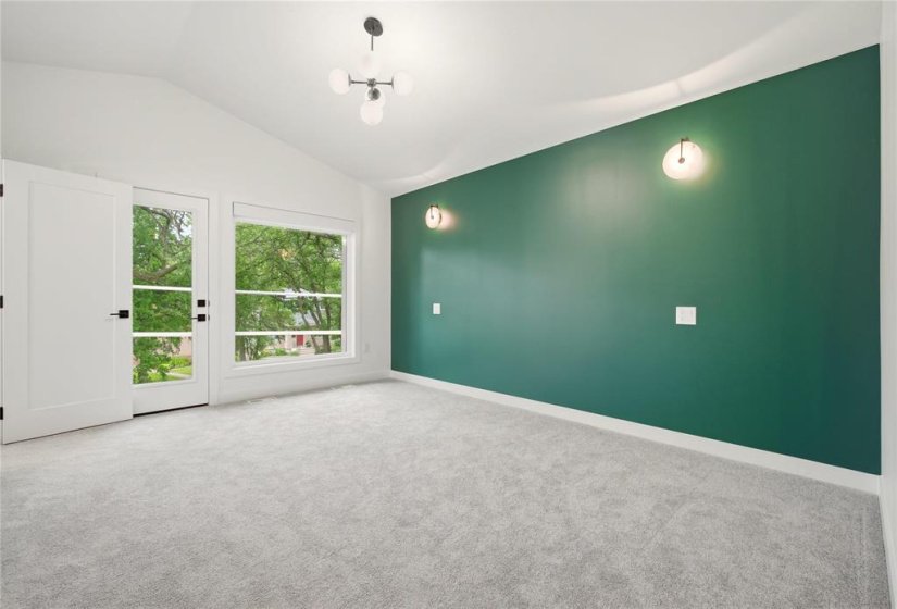 151 Renfrew, 3 Bedroom Bedrooms, 11 Room Rooms,2 BathroomBathrooms,Residential,For Sale,Renfrew,0