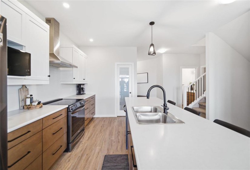 357 Atlas, 3 Bedroom Bedrooms, 15 Room Rooms,2 BathroomBathrooms,Residential,For Sale,Atlas,0
