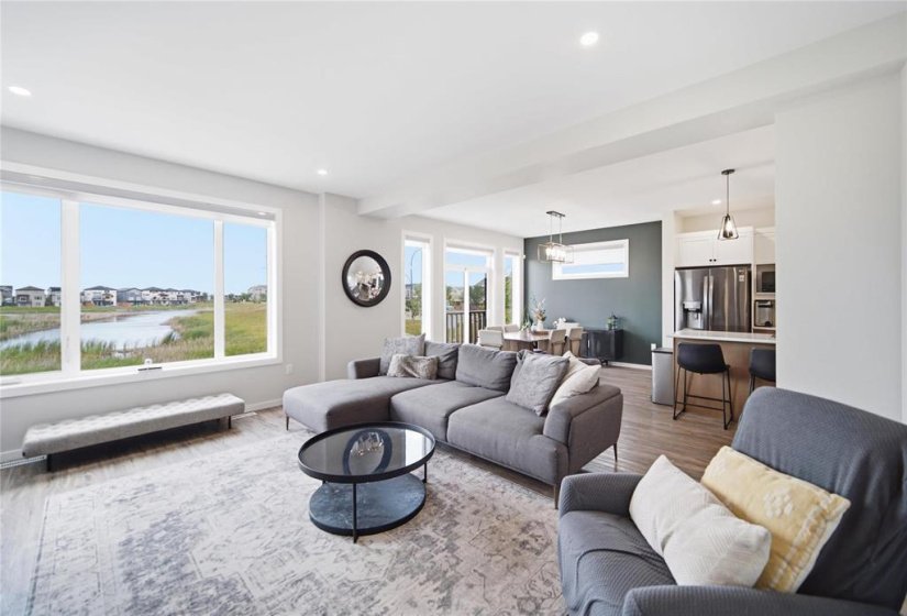 357 Atlas, 3 Bedroom Bedrooms, 15 Room Rooms,2 BathroomBathrooms,Residential,For Sale,Atlas,0