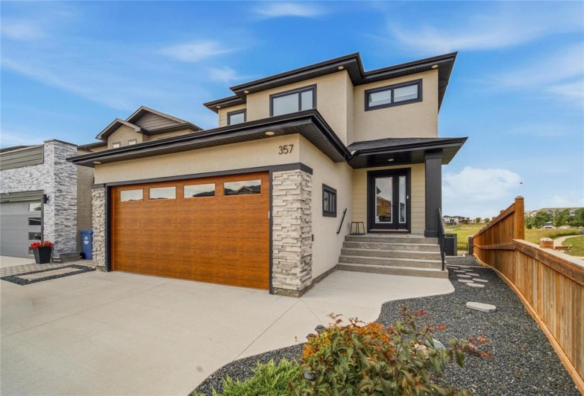 357 Atlas, 3 Bedroom Bedrooms, 15 Room Rooms,2 BathroomBathrooms,Residential,For Sale,Atlas,0