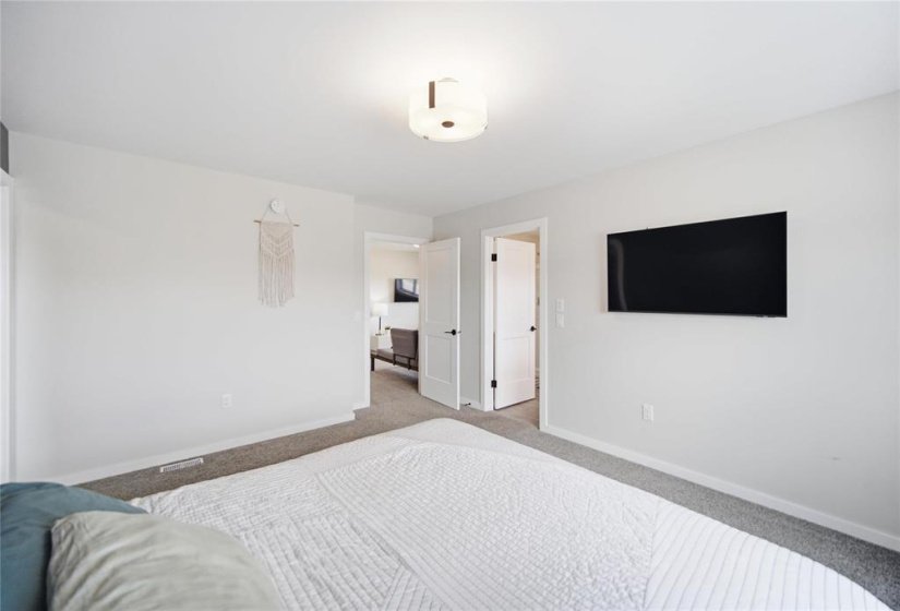 357 Atlas, 3 Bedroom Bedrooms, 15 Room Rooms,2 BathroomBathrooms,Residential,For Sale,Atlas,0