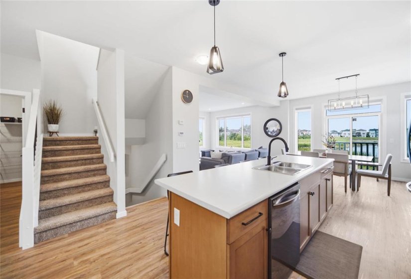357 Atlas, 3 Bedroom Bedrooms, 15 Room Rooms,2 BathroomBathrooms,Residential,For Sale,Atlas,0